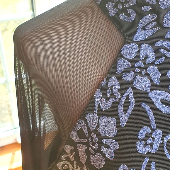 Evening lace top - Picture 3 of 4